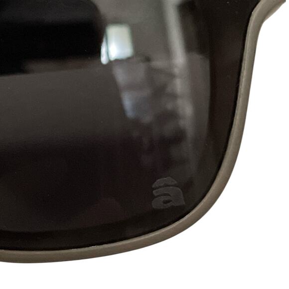 Szade Ellis Iced Tungsten Australian Recycled Sunglasses NIB main image 8